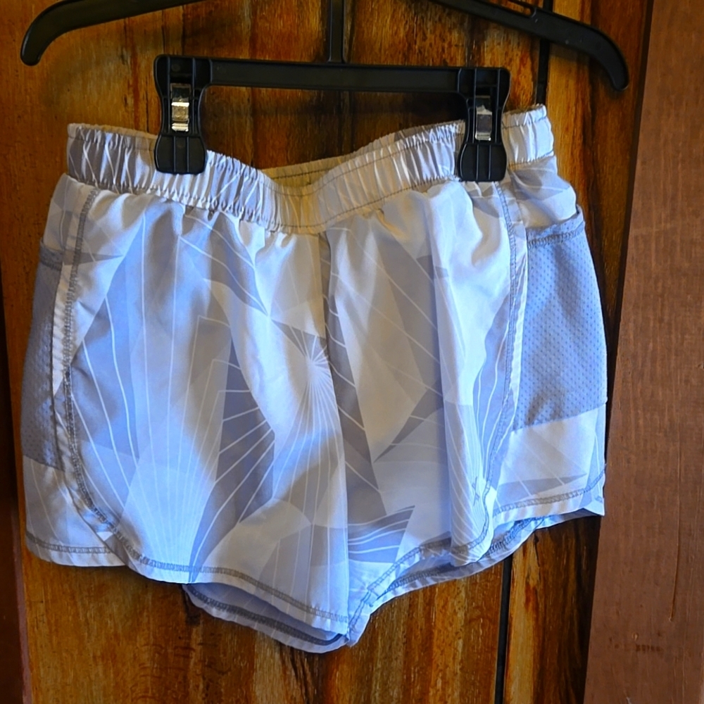 SOLD!!!! irls Grey Sports Shorts Size Xs 6/6x